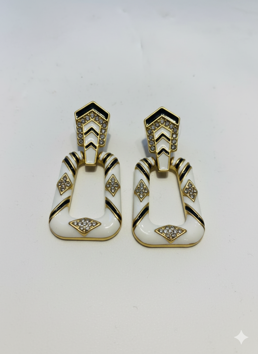 Vintage Stil Siyah Beyaz Kontrastlı Kristal Küpe